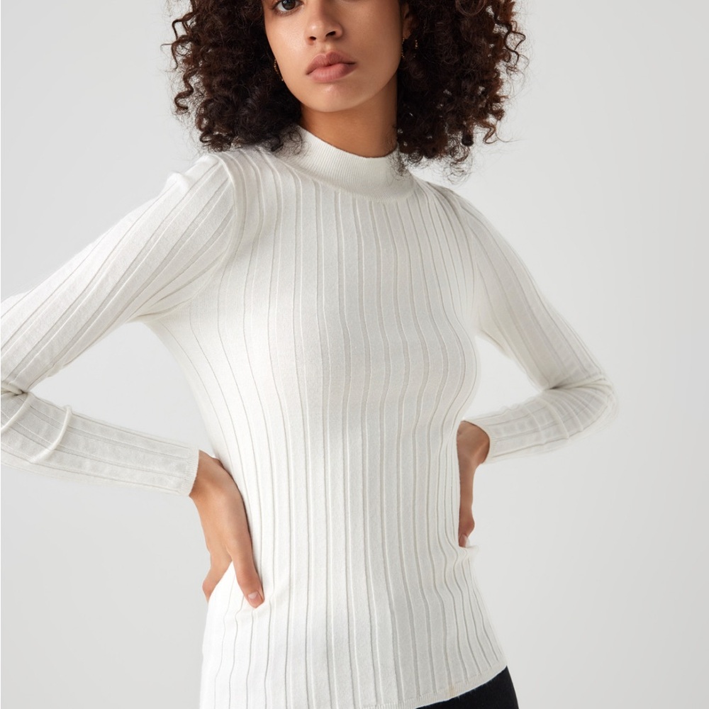Mango Cream Ribbed Knit Top